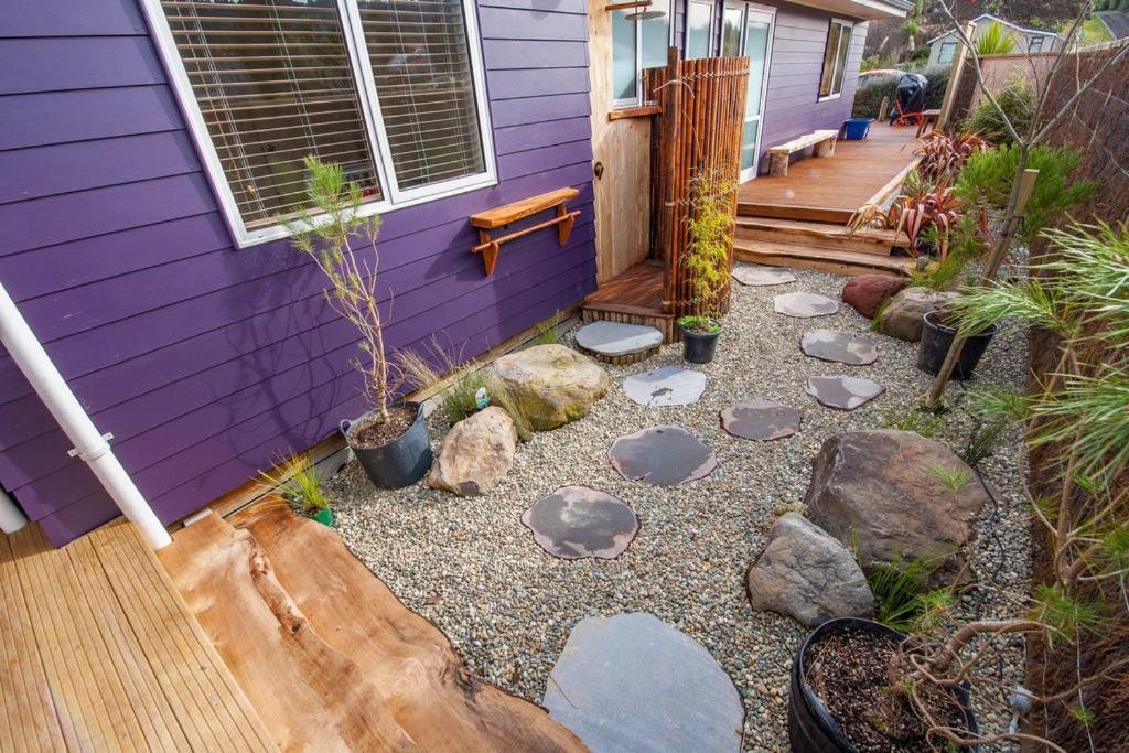 The Purple House - Ohakune Home With Spa Pool Экстерьер фото